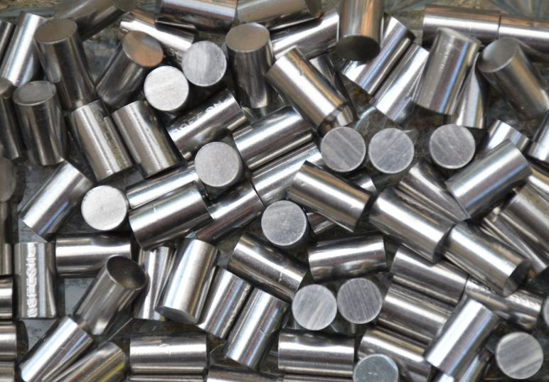 crusher wear parts alloy steel materials
