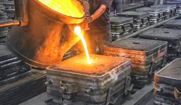 How to Choose the Right Material for Crusher Wear Parts How to Choose the Right Material for Crusher Wear Parts