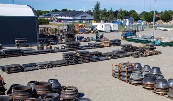 crusher wear parts Factory-direct competitive price crusher wear parts Factory-direct competitive price