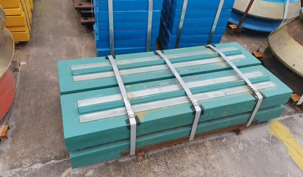 high quality Customized crusher blow bars manufacturer